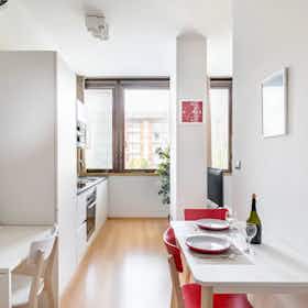 Apartament de închiriat pentru 1.350 EUR pe lună în Turin, Corso Filippo Turati