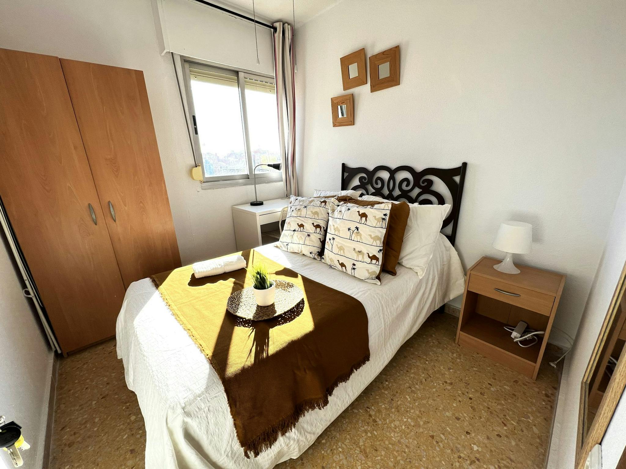 Carrer José Ballester, Valencia preview