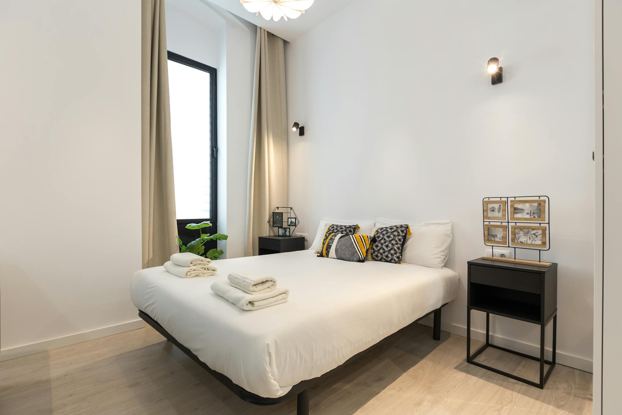 Carrer dels Salvador, Barcelona preview