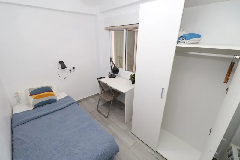 Carrer del Pintor Ferrandis, Valencia - in Valencia