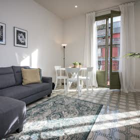 Apartment for rent for €2,467 per month in Barcelona, Carrer del Comte Borrell