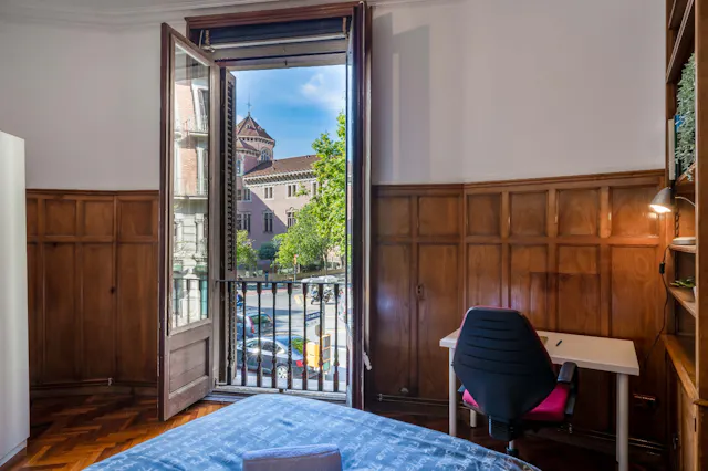 Private room in Carrer de Balmes, Barcelona (1275609) room image 1