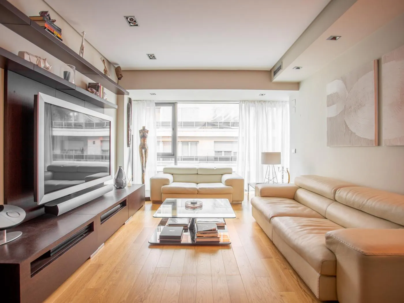 2-Bedroom Apartment in Calle Hermosilla, Madrid (1276048) ROOM 1
