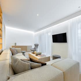 Apartment for rent for €6,500 per month in Madrid, Calle de Claudio Coello