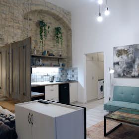Studio for rent for HUF 349,997 per month in Budapest, Molnár utca