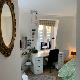 Private room for rent for €720 per month in Brussels, Rue Ernest Allard