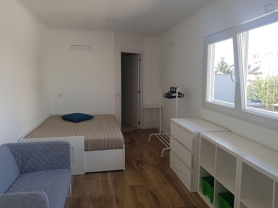 Студия сдается в аренду за 720 € в месяц в Gondomar, Rua Dom Afonso Henriques
