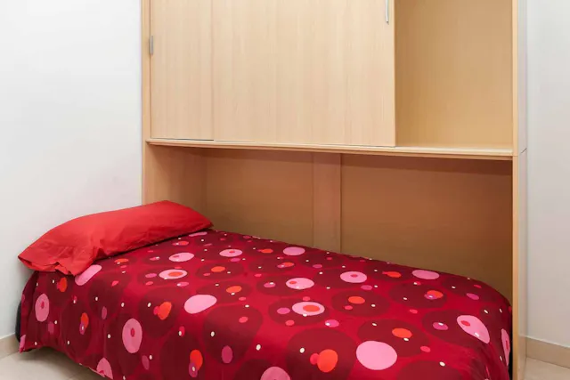 Private room in Carrer del Comerç, L'Hospitalet de Llobregat (1276872) room image 2