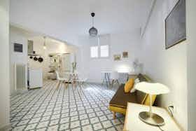 Studio for rent for €1,100 per month in Athens, Alektoros