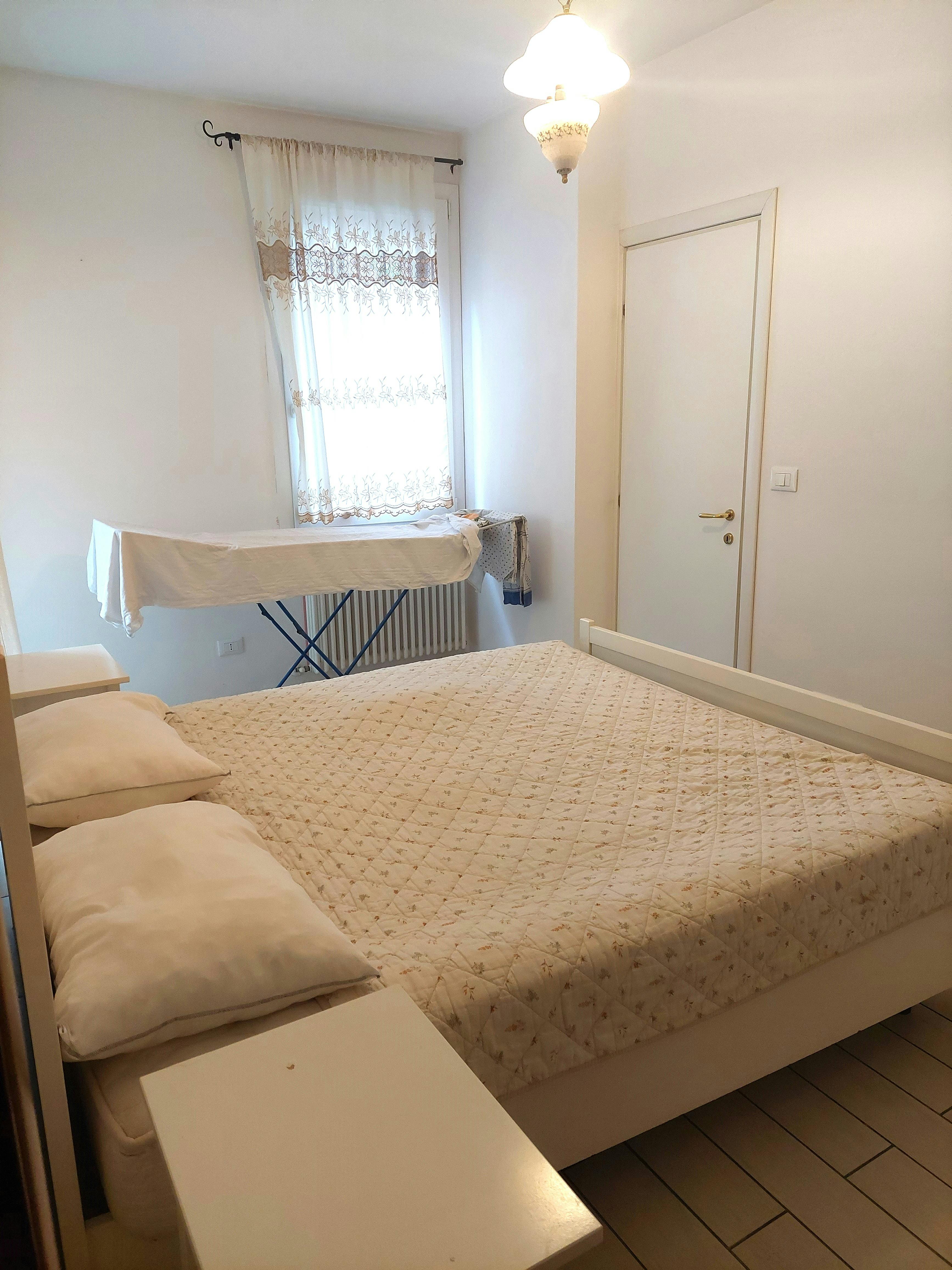 Private room for rent for €700 per month in Padova, Via Roberto De Visiani