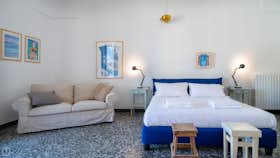 Lägenhet att hyra för 1 446 € i månaden i Lecce, Via Roberto di Biccari