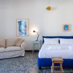 Квартира сдается в аренду за 1 446 € в месяц в Lecce, Via Roberto di Biccari