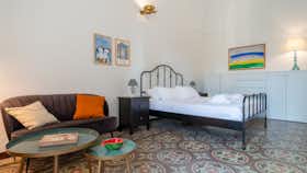 Apartment for rent for €1,600 per month in Lecce, Via Roberto di Biccari