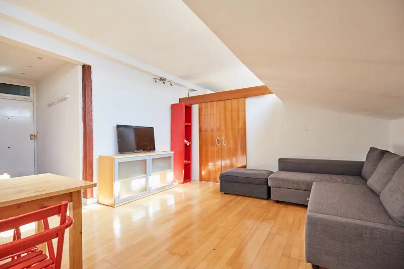 23 St. Gregory Street, Madrid - in Madrid