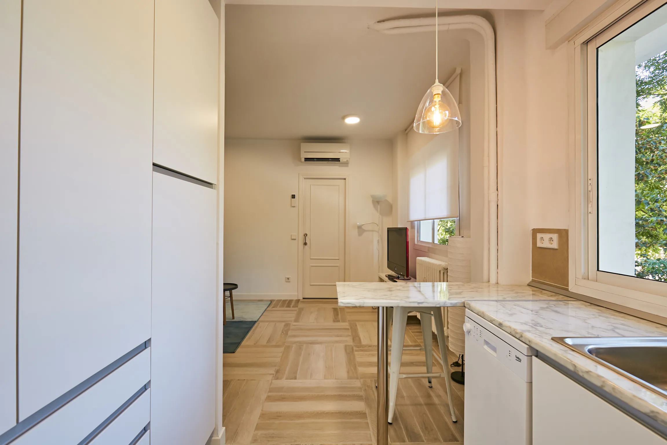 1-Bedroom Apartment in Paseo de la Virgen del Puerto, Madrid (1277228) ROOM 2