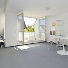 Apartment for rent for €1,660 per month in Mainz, Ruländerstraße