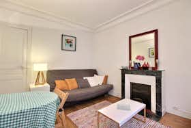 Apartamento para alugar por € 1.848 por mês em Paris, Rue Troyon
