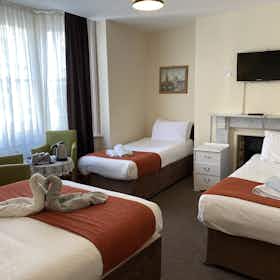 Privé kamer te huur voor £ 1.204 per maand in Brighton, Madeira Place