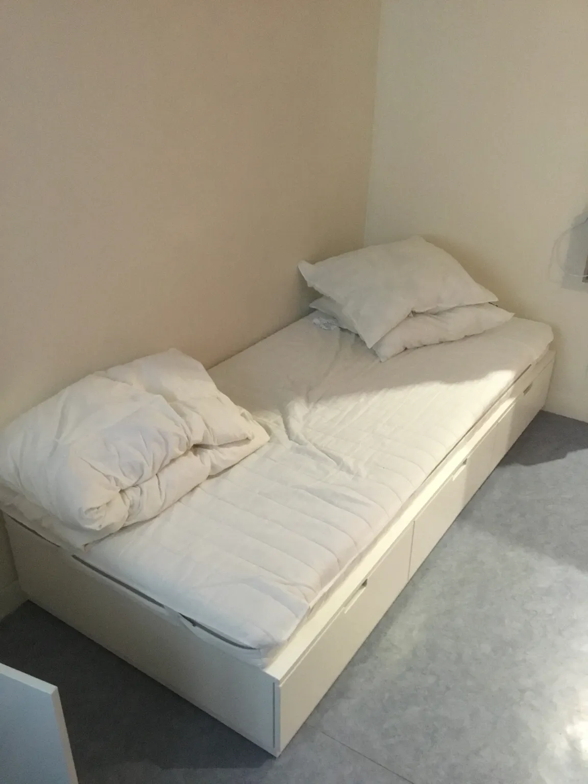 Private room in Rue de la Plaine, Lille 3