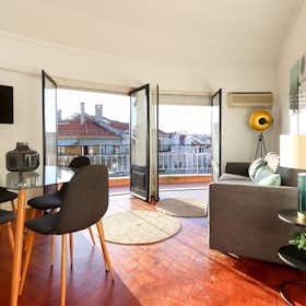 Apartment for rent for €2,166 per month in Lisbon, Rua Ferreira Lapa