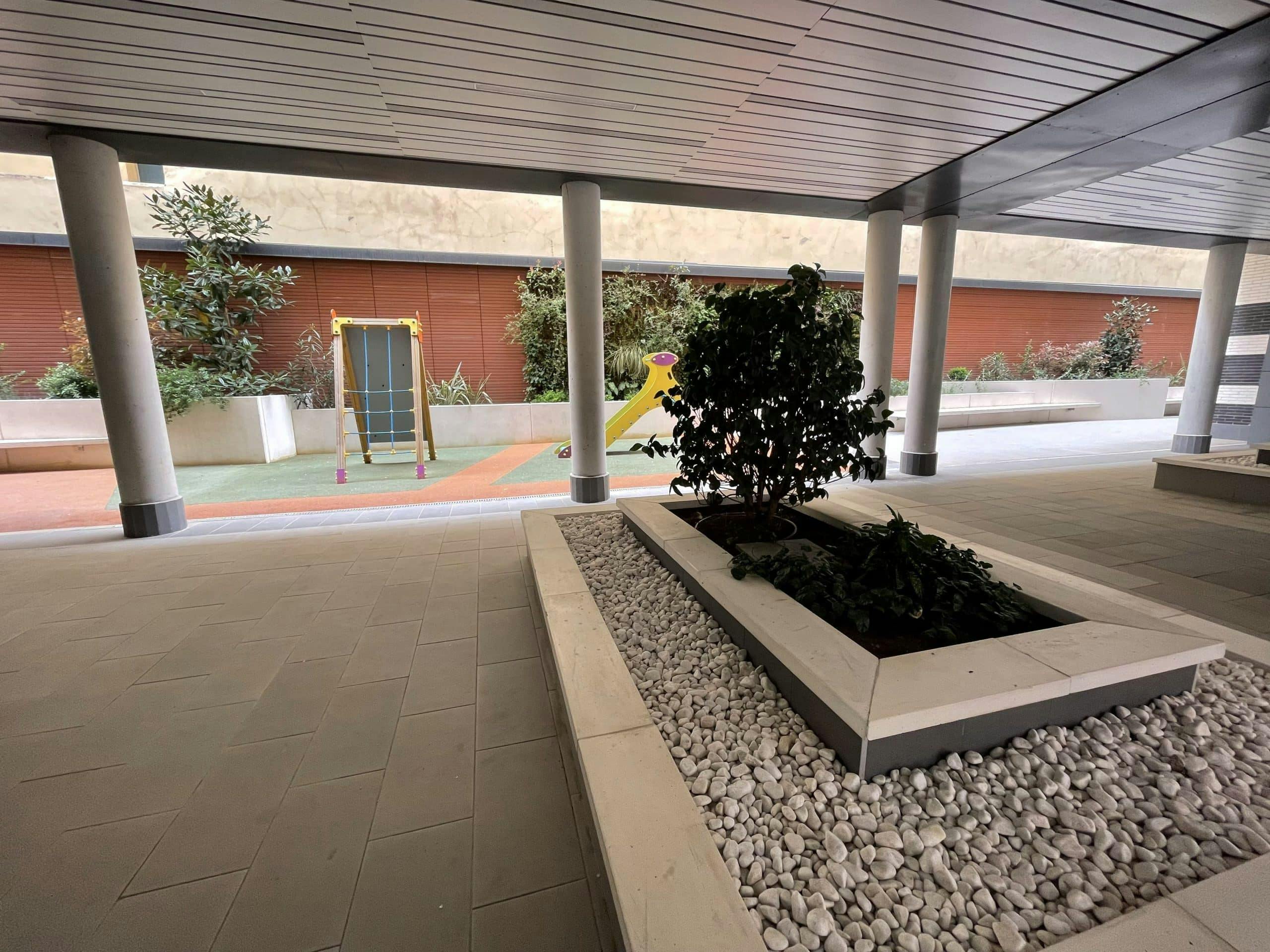 Calle Circon 4