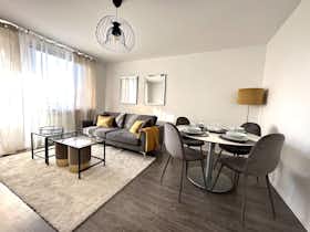 Apartamento en alquiler por 1850 € al mes en Monheim am Rhein, Kantstraße