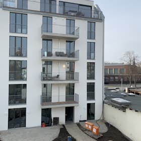 Apartment for rent for €1,740 per month in Berlin, Fischerstraße