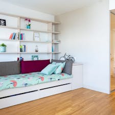 Studio for rent for €979 per month in Vienna, Nordportalstraße