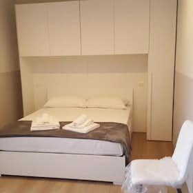Appartamento for rent for 900 € per month in Impruneta, Via Palazzaccio