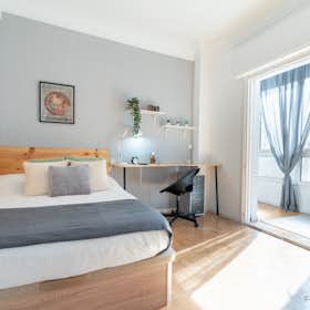 Private room for rent for €838 per month in Madrid, Plaza de San Amaro