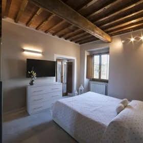 Apartamento para alugar por € 1.300 por mês em Impruneta, Via Palazzaccio