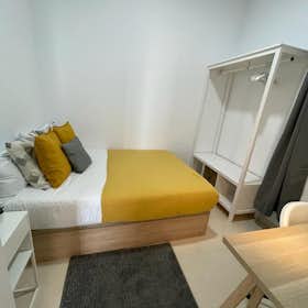 Private room for rent for €600 per month in Barcelona, Carrer de Numància