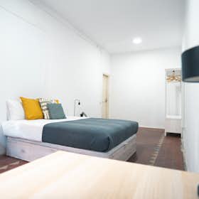 Private room for rent for €620 per month in Barcelona, Carrer Nou de la Rambla