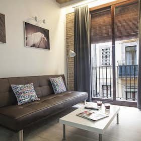 Apartment for rent for €1,700 per month in Barcelona, Carrer del Portal Nou