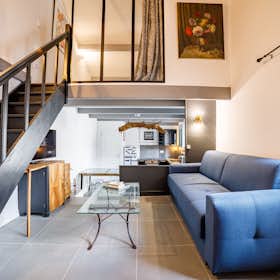 公寓 正在以 €1,540 的月租出租，其位于 Marseille, Boulevard du Félibrige