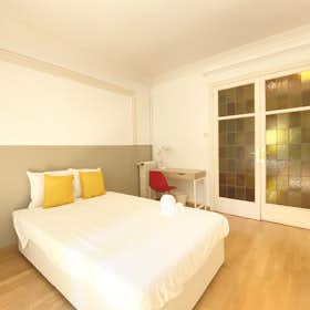 Private room for rent for €1,031 per month in Barcelona, Carrer de València