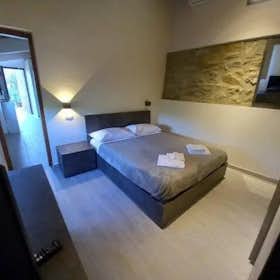 Квартира за оренду для 1 300 EUR на місяць у Impruneta, Via Palazzaccio