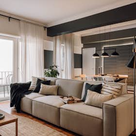 Apartment for rent for €4,376 per month in Lisbon, Avenida Conselheiro Fernando de Sousa