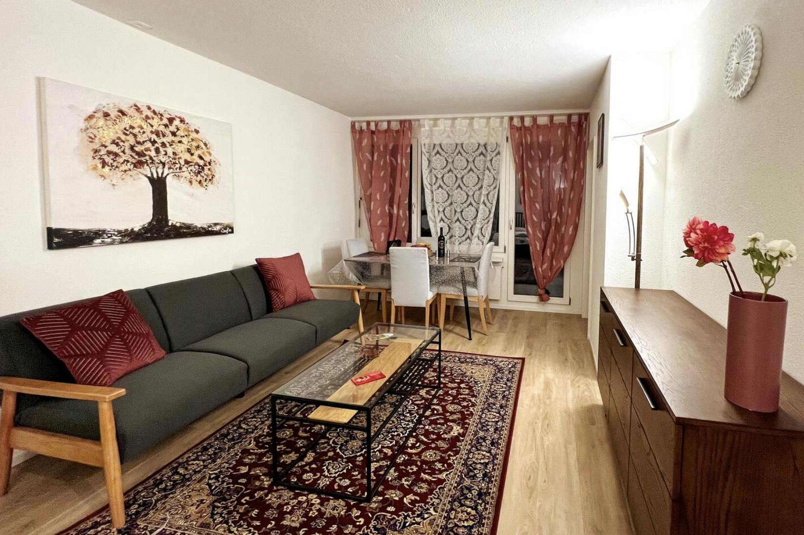 Appartement te huur voor € 2.936 per maand in Zürich, Affolternstrasse