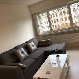 Appartement à louer pour 2 250 CHF/mois à Luzern, Maihofstrasse