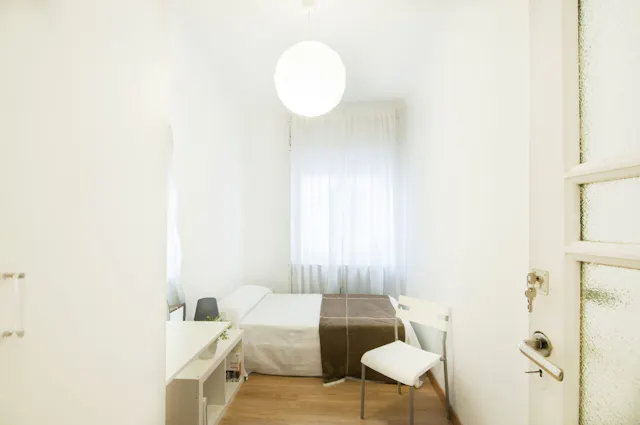Private room in Plaza de Manuel Becerra, Madrid (1284234) room image 1