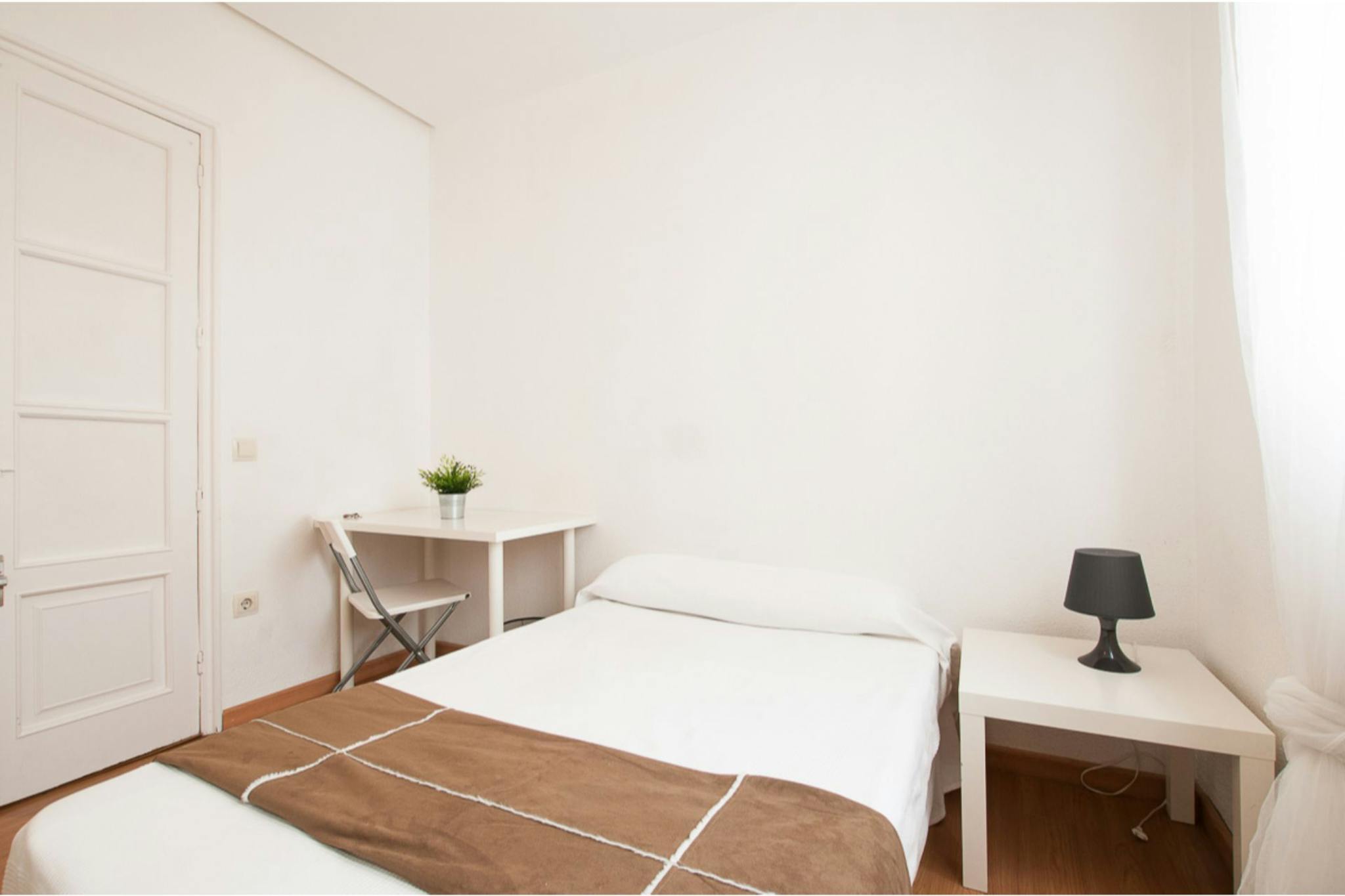 Calle de Montesa, Madrid preview