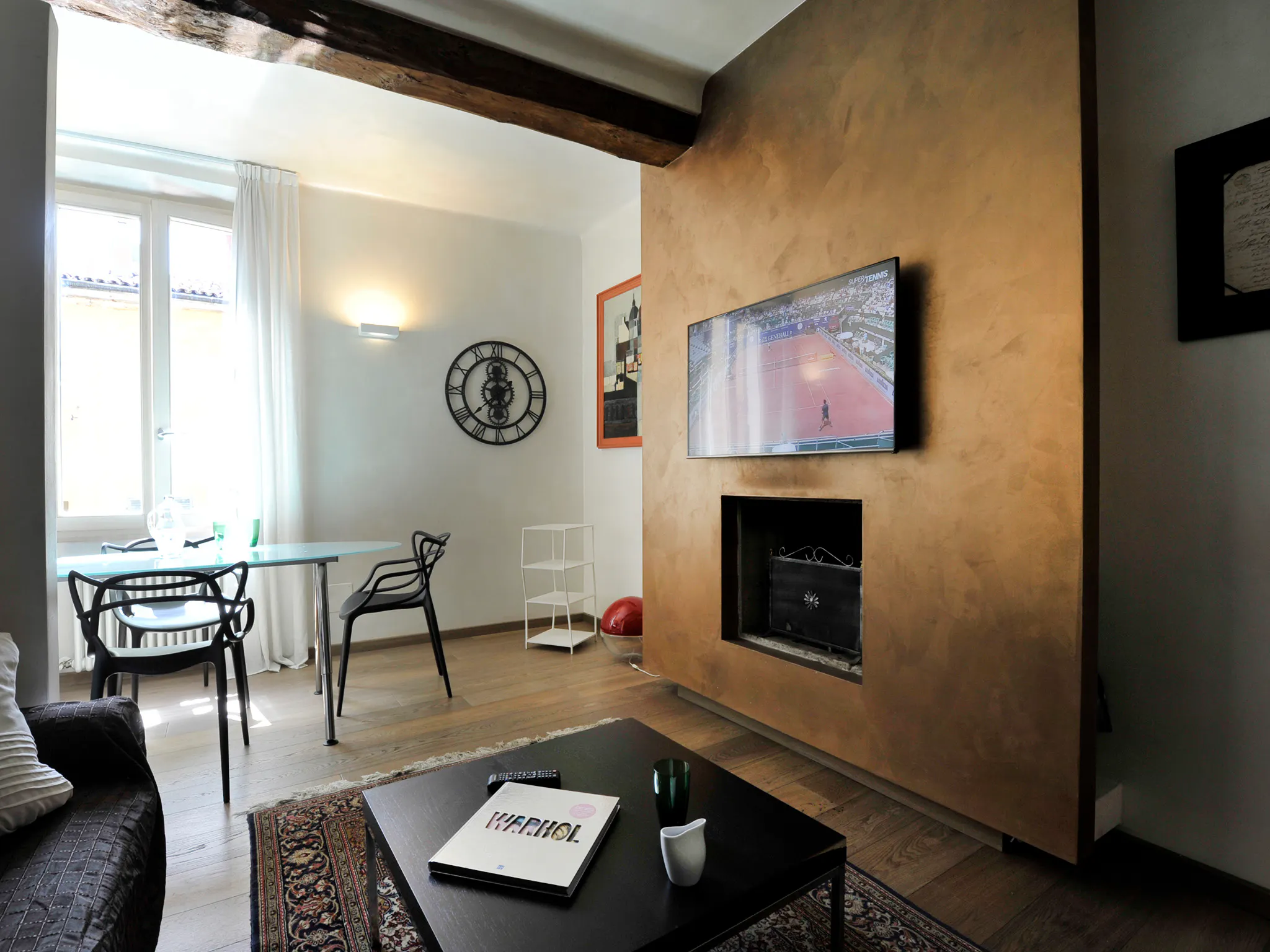 2-Bedroom Apartment in Via Santo Stefano, Bologna (1284566) ROOM 3