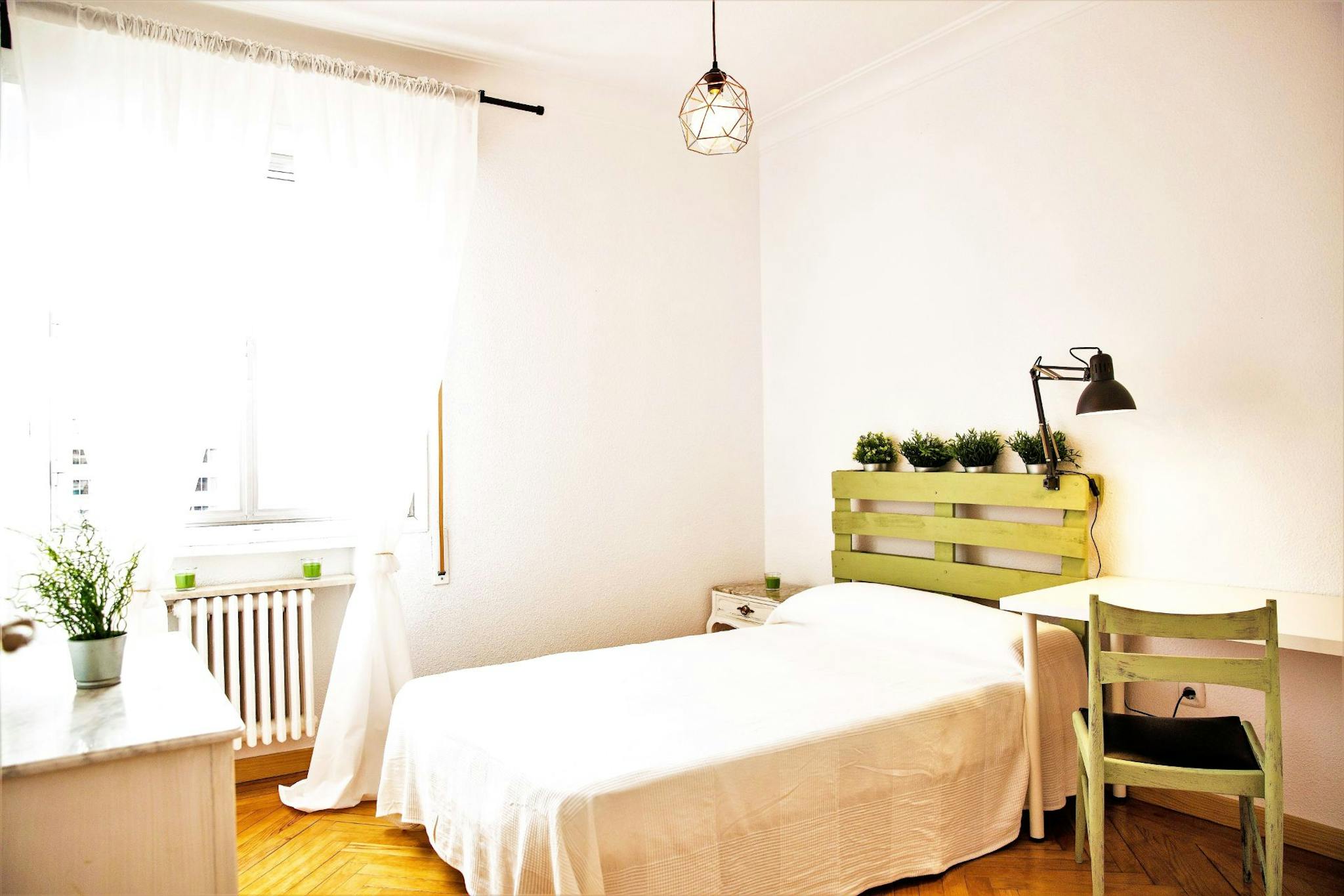 Calle del Pez Volador, Madrid preview