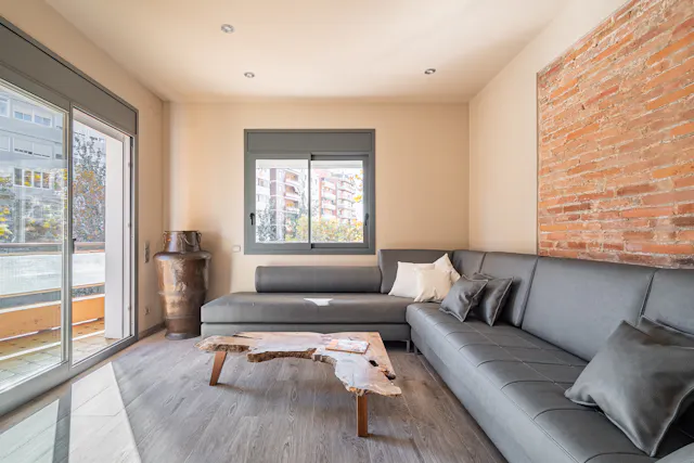4-Bedroom Apartment in Avinguda de Mistral, Barcelona (1284963) room image 2