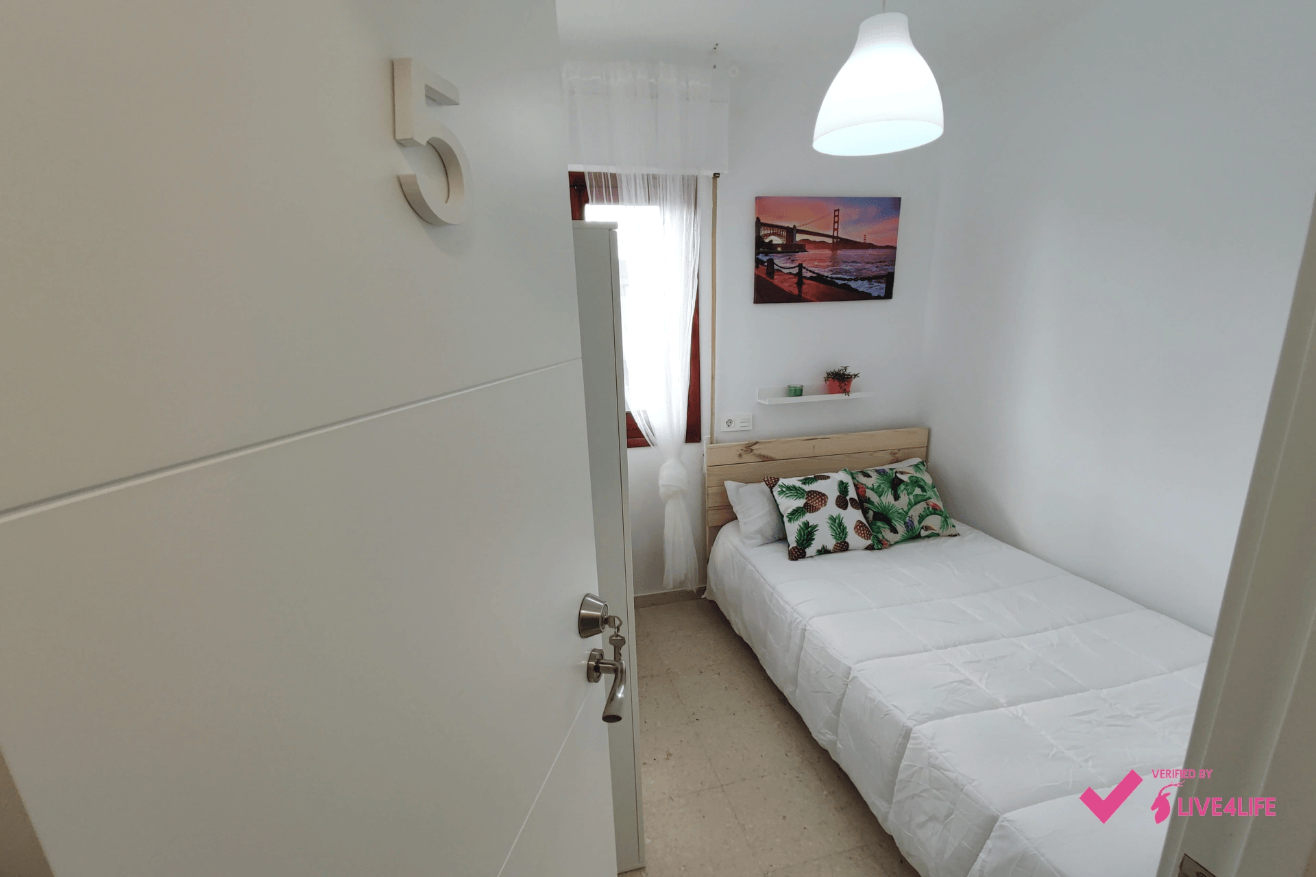 Calle Periodista Luis de Vicente, Granada preview