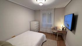 私人房间 正在以 €500 的月租出租，其位于 Bilbao, Calle Manuel Allende