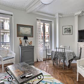 Apartment for rent for €1,673 per month in Paris, Rue de Douai