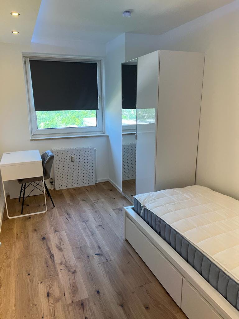 Quarto privado para alugar por € 665 por mês em Munich, Hans-Böckler-Straße