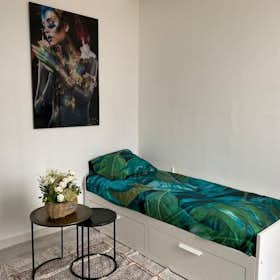 Monolocale in affitto a 950 € al mese a Rotterdam, Bovenstraat